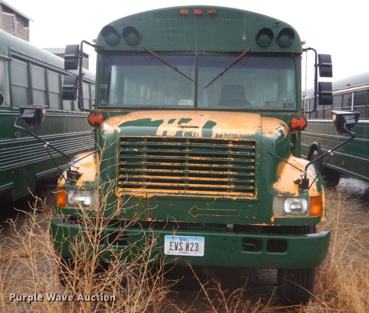 image for item FX9001 1998 International 3800  school busl