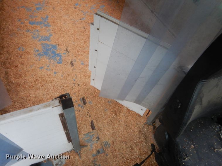 image for item FX9001 1998 International 3800  school busl