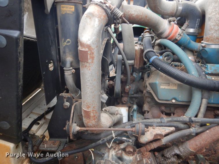 image for item FX9001 1998 International 3800  school busl