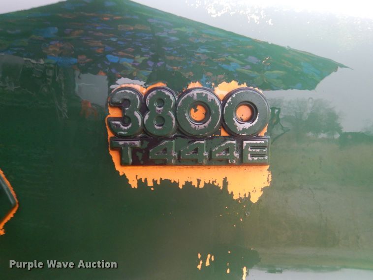 image for item FX9001 1998 International 3800  school busl