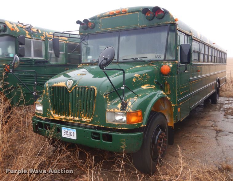 image for item FX9003 2004 International CE  bus