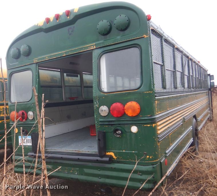 image for item FX9004 1999 Freightliner FS65  school bus