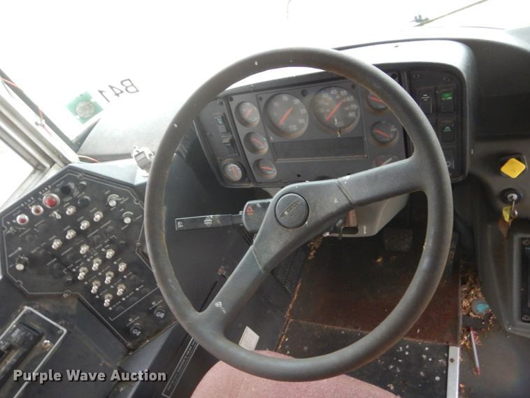 image for item FX9004 1999 Freightliner FS65  school bus