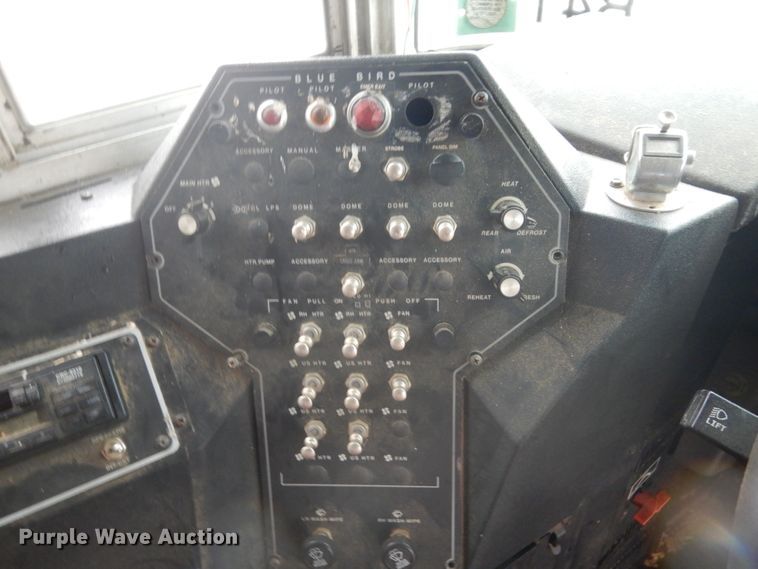 image for item FX9004 1999 Freightliner FS65  school bus