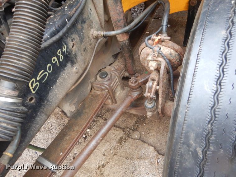 image for item FX9004 1999 Freightliner FS65  school bus