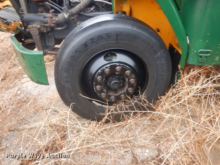 image for item FX9004 1999 Freightliner FS65  school bus