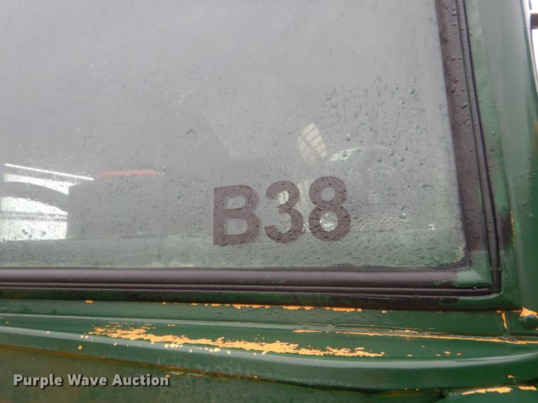 image for item FX9007 1999 International 3800  school bus