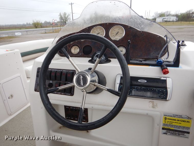 image for item GF9144 2002 Godfrey Hurricane boat