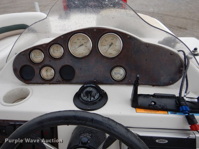 image for item GF9144 2002 Godfrey Hurricane boat