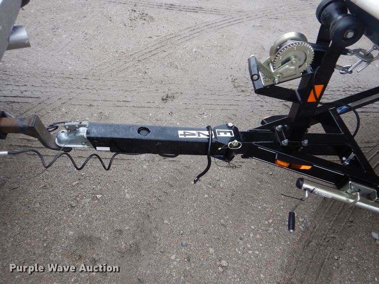 image for item GF9144 2002 Godfrey Hurricane boat