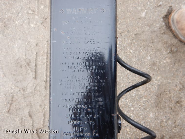 image for item GF9144 2002 Godfrey Hurricane boat