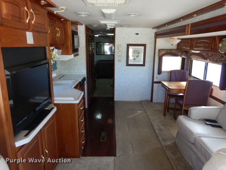 image for item GF9233 2002 Georgie Boy Cruise Air XL  rv