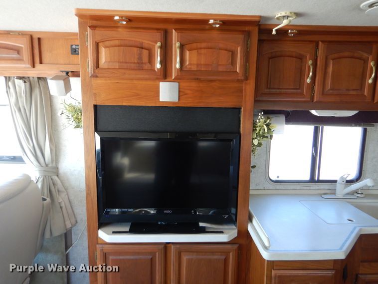 image for item GF9233 2002 Georgie Boy Cruise Air XL  rv