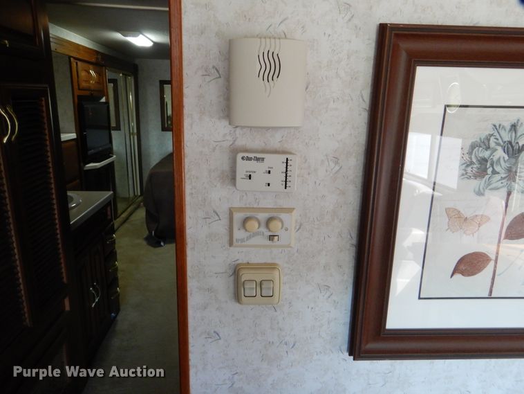 image for item GF9233 2002 Georgie Boy Cruise Air XL  rv