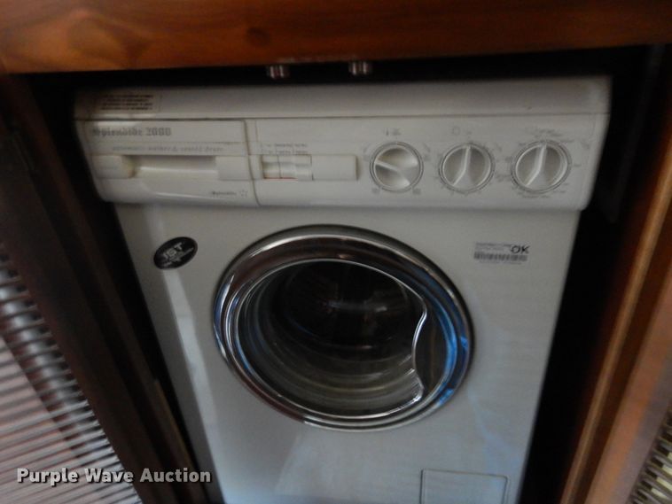 image for item GF9233 2002 Georgie Boy Cruise Air XL  rv