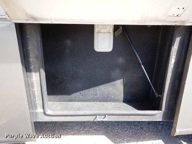 image for item GF9233 2002 Georgie Boy Cruise Air XL  rv