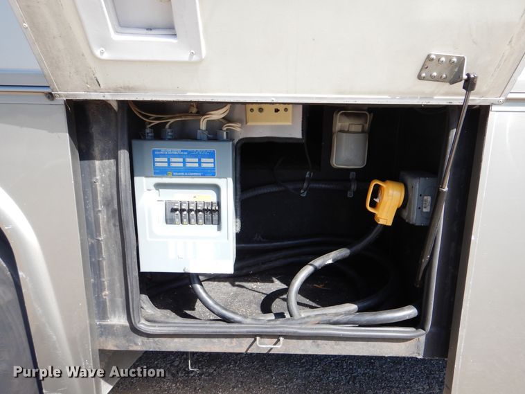 image for item GF9233 2002 Georgie Boy Cruise Air XL  rv