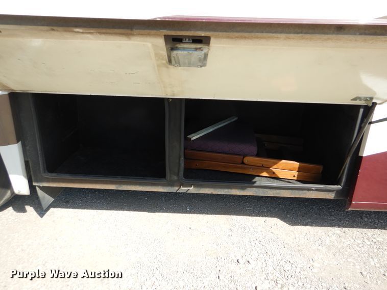 image for item GF9233 2002 Georgie Boy Cruise Air XL  rv