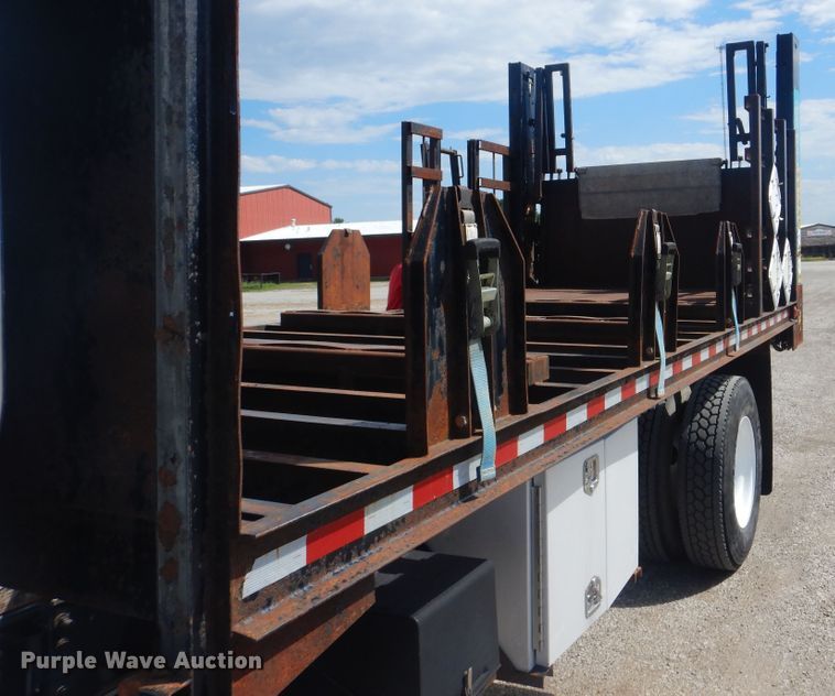 image for item GF9240 2008 Freightliner Business Class M2  flatbed truck