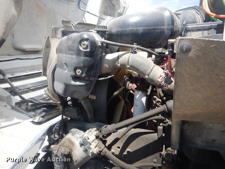 image for item GF9242 2009 Ford F750 Super Duty  service truck