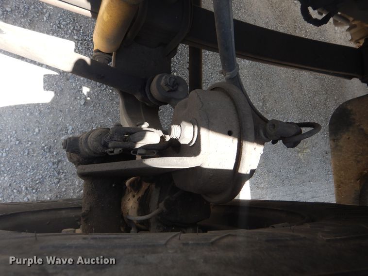 image for item GF9242 2009 Ford F750 Super Duty  service truck