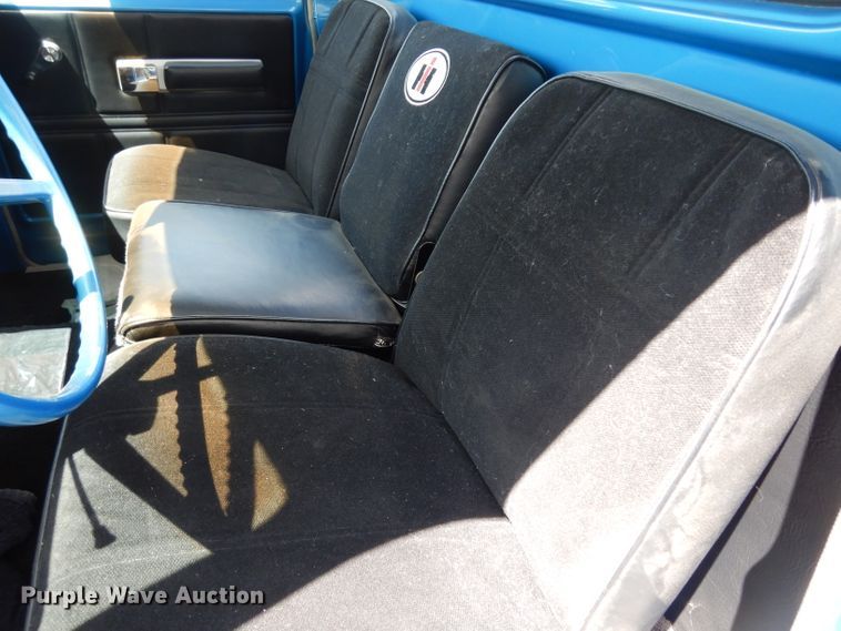 image for item GH9909 1968 International 1000D  pickup truck