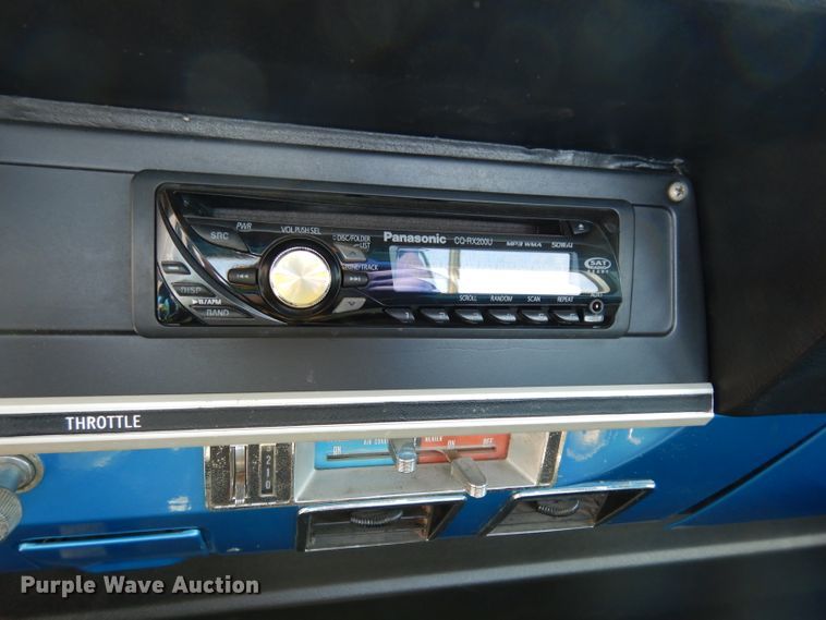 image for item GH9909 1968 International 1000D  pickup truck