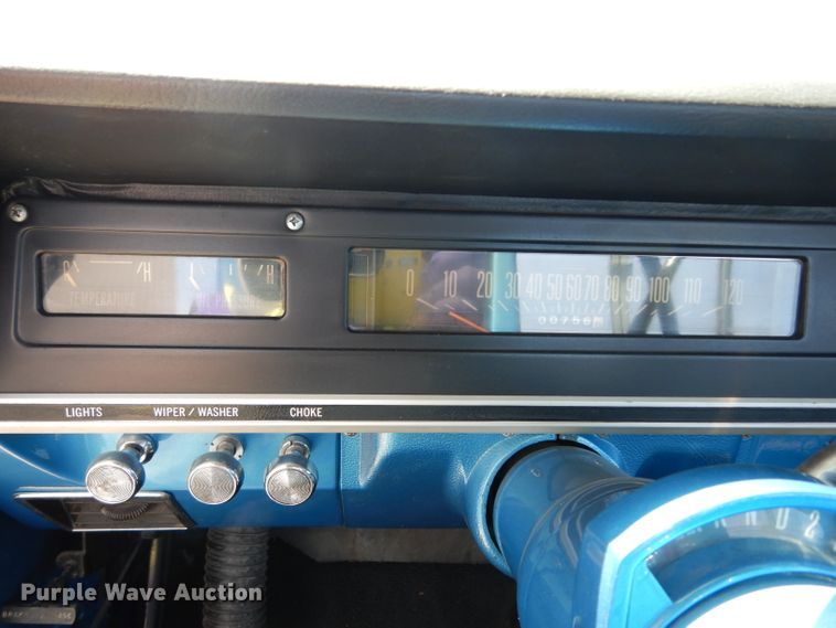 image for item GH9909 1968 International 1000D  pickup truck