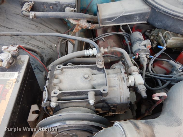 image for item GH9909 1968 International 1000D  pickup truck