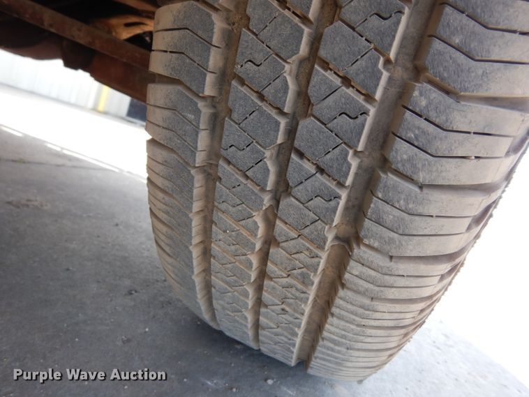 image for item GH9909 1968 International 1000D  pickup truck