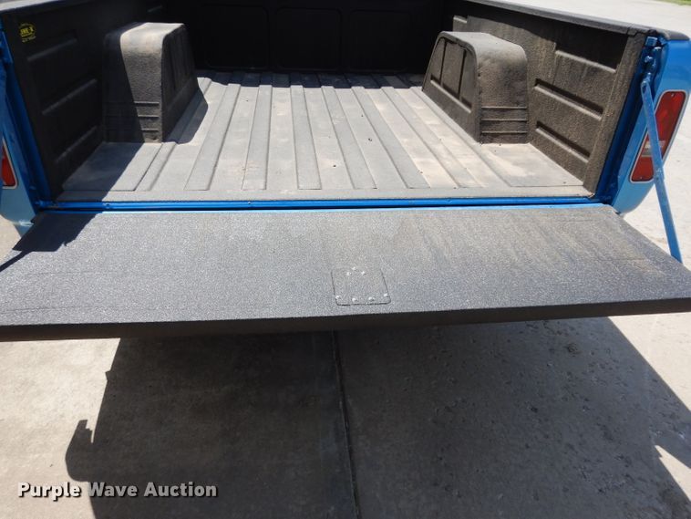 image for item GH9909 1968 International 1000D  pickup truck