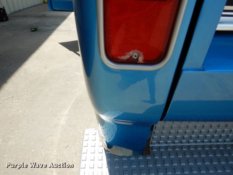 image for item GH9909 1968 International 1000D  pickup truck