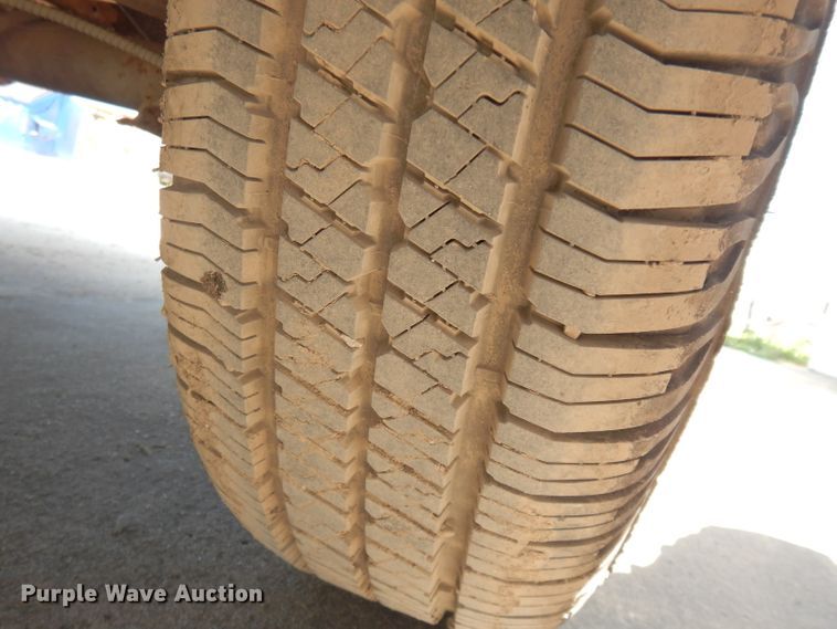 image for item GH9909 1968 International 1000D  pickup truck