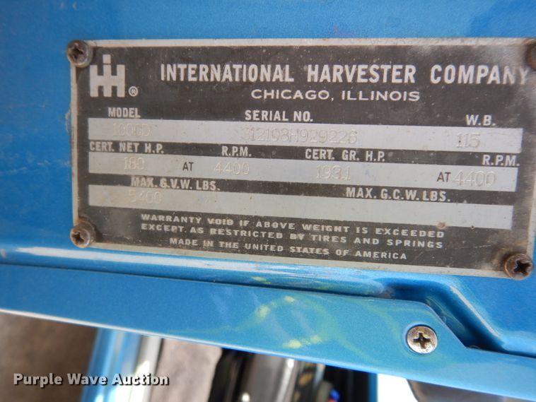 image for item GH9909 1968 International 1000D  pickup truck