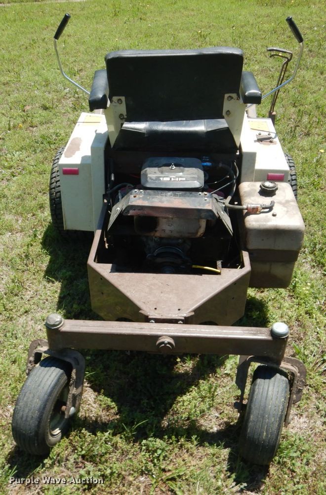 image for item GM9247 Grasshopper 1822K ZTR lawn mower