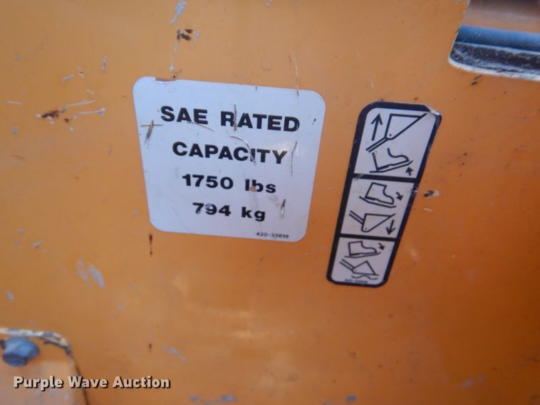 image for item GM9248 1996 Mustang 2060  skid steer loader