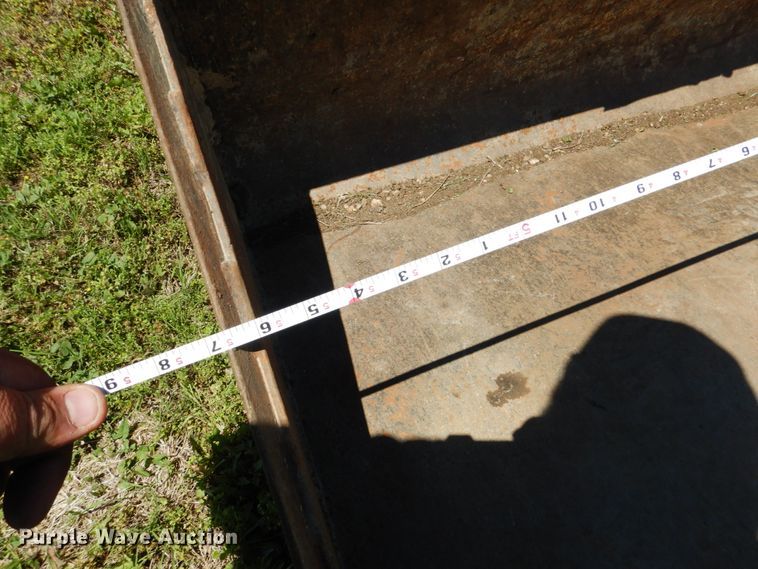 image for item GM9248 1996 Mustang 2060  skid steer loader