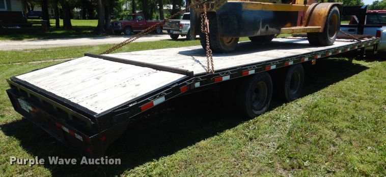 image for item GM9250 2011 Colorado Built equipment trailer