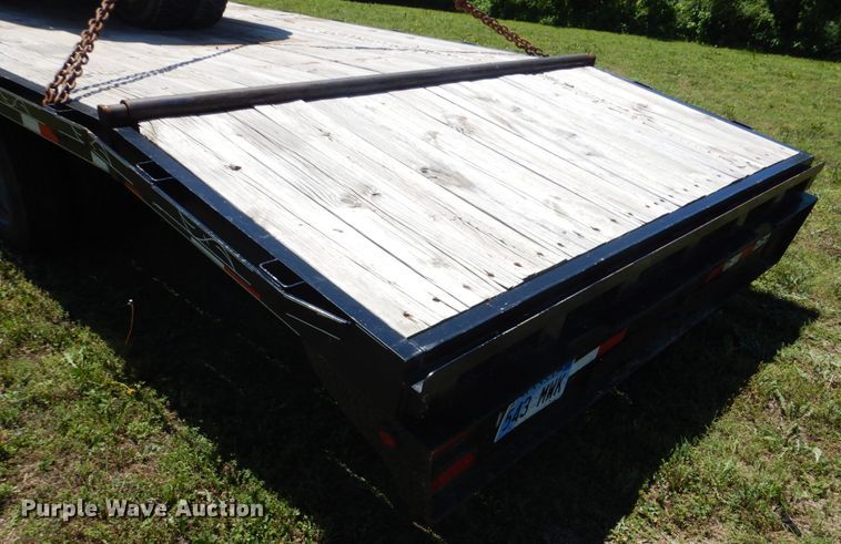 image for item GM9250 2011 Colorado Built equipment trailer