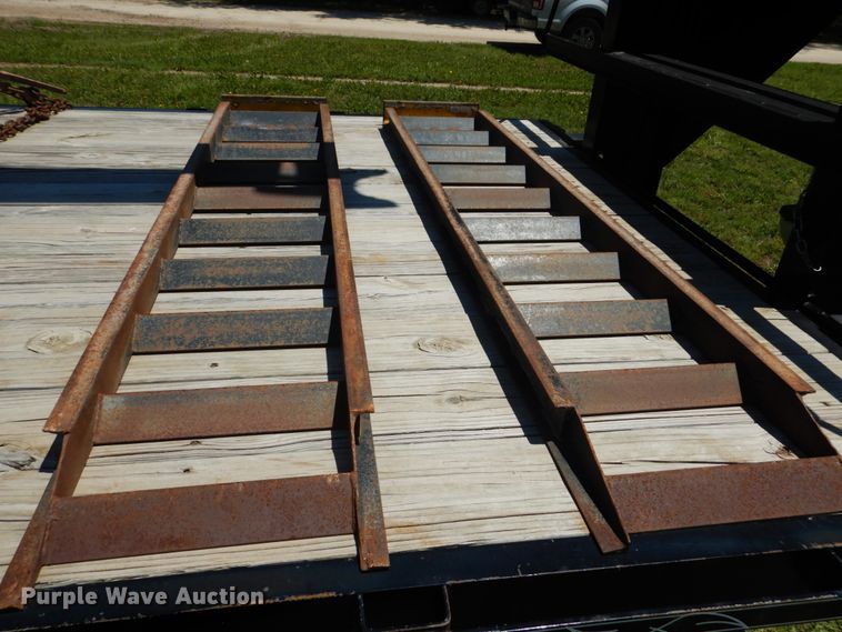 image for item GM9250 2011 Colorado Built equipment trailer