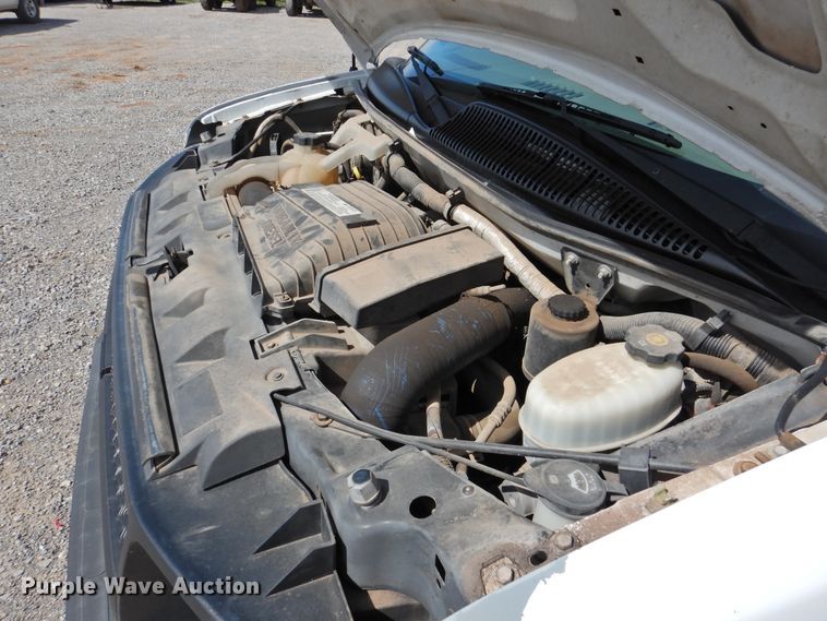 image for item GN9795 2006 Chevrolet Express 2500  van