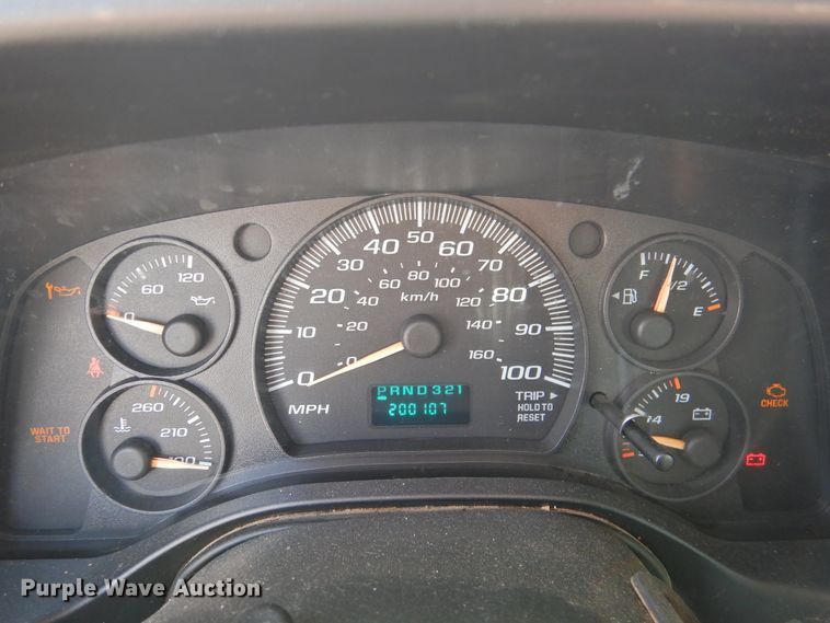 image for item GN9795 2006 Chevrolet Express 2500  van