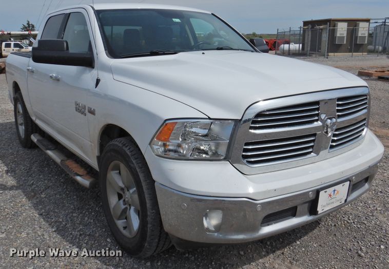 image for item GN9796 2017 Dodge Ram 1500  Crew Cab pickup truck