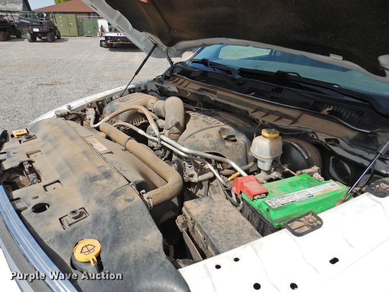 image for item GN9796 2017 Dodge Ram 1500  Crew Cab pickup truck