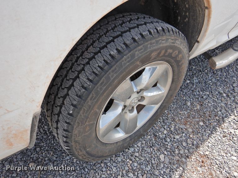 image for item GN9796 2017 Dodge Ram 1500  Crew Cab pickup truck