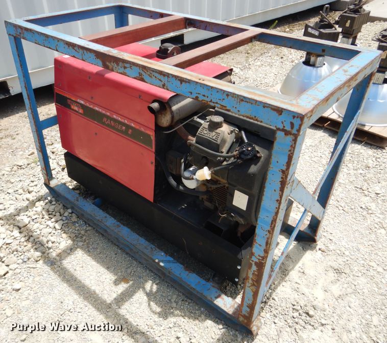 image for item GO9194 Lincoln Ranger 8 arc welder