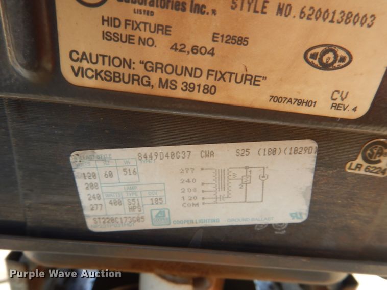 image for item GO9195 Approximately 30 gymnasium lights