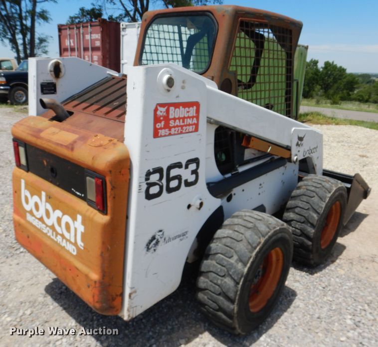 image for item GO9196 2000 Bobcat 863  skid steer loader