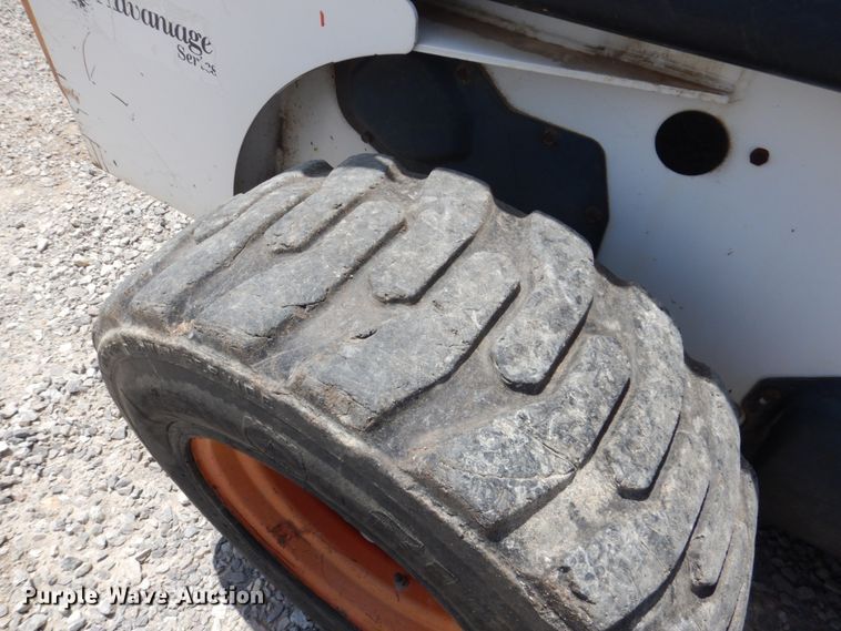 image for item GO9196 2000 Bobcat 863  skid steer loader