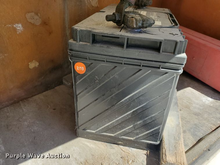 image for item GO9200 1989 Oshkosh Foretravel Grand Villa  RV